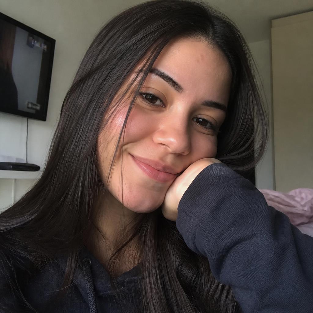 Beatriz Andrade